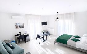 Maqueda Suites